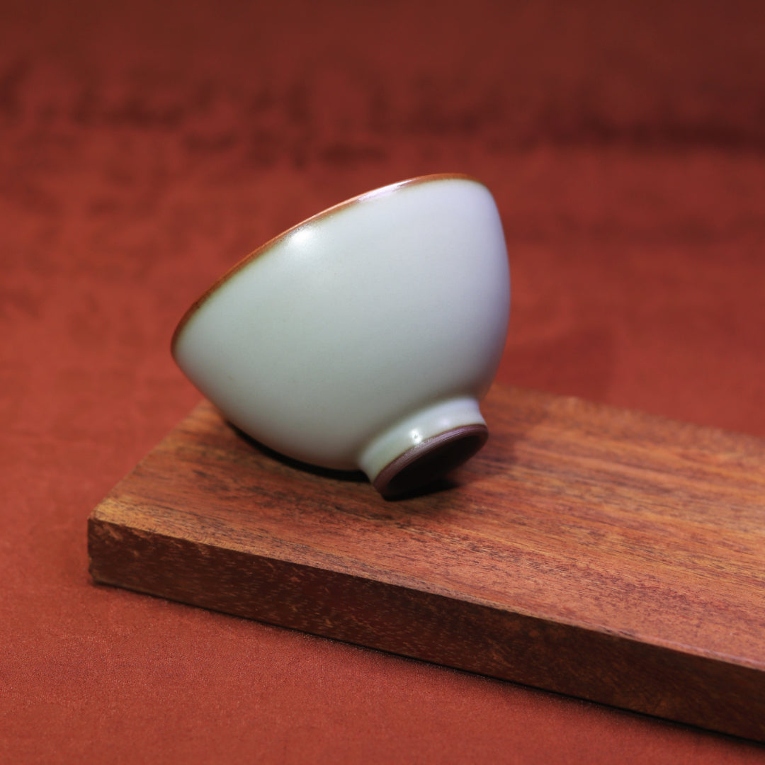 Four Seasons Collection – Winter Zun Cup in Moon White (Harmony)