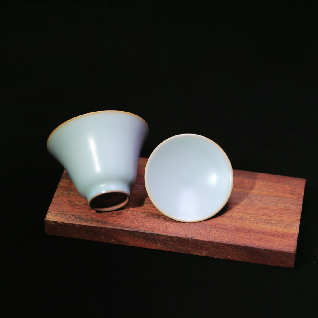 Four Seasons Collection – Winter Gaiwan in Moon White