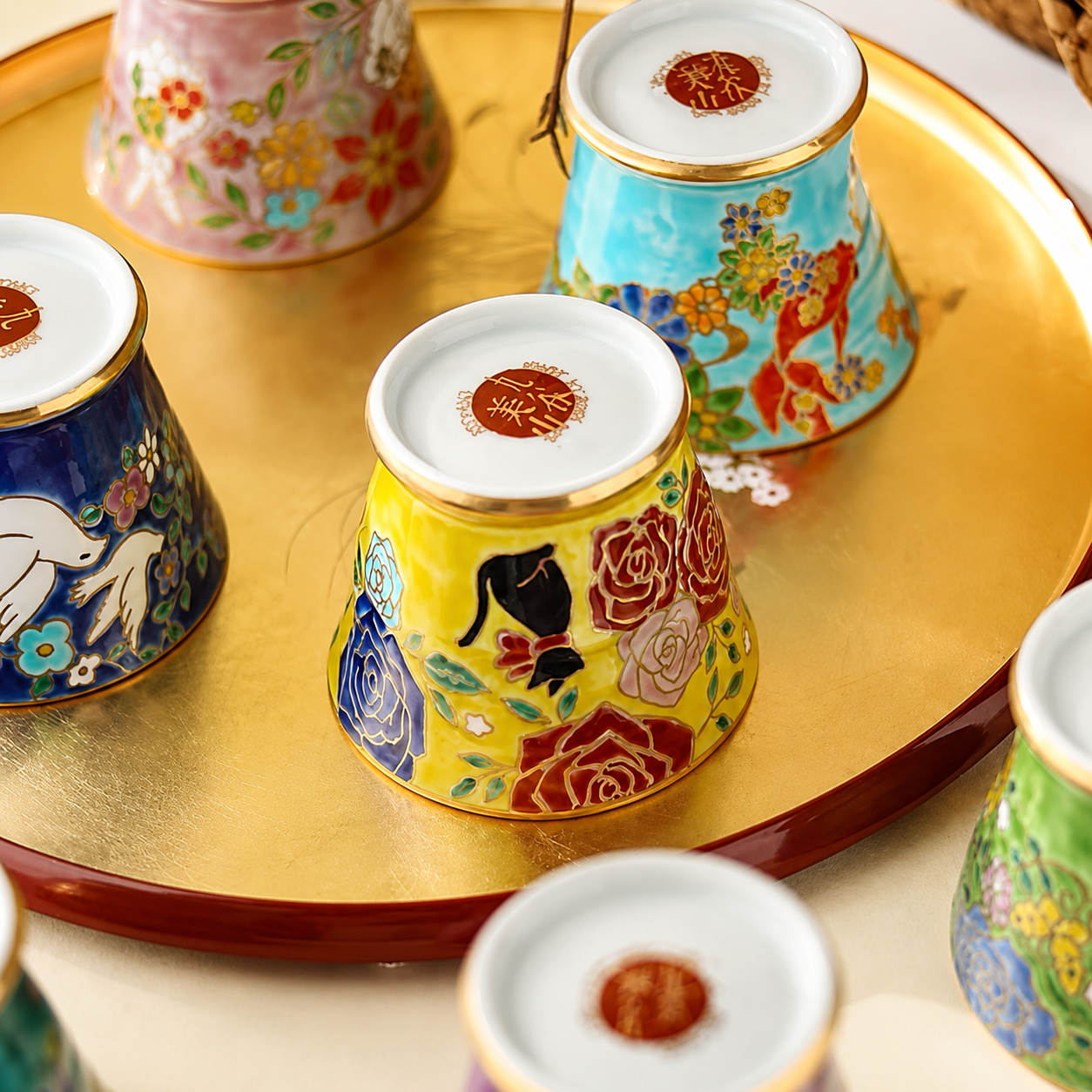 Japanese Kutani-Yaki Hand-Painted Tea Cup Gift Set
