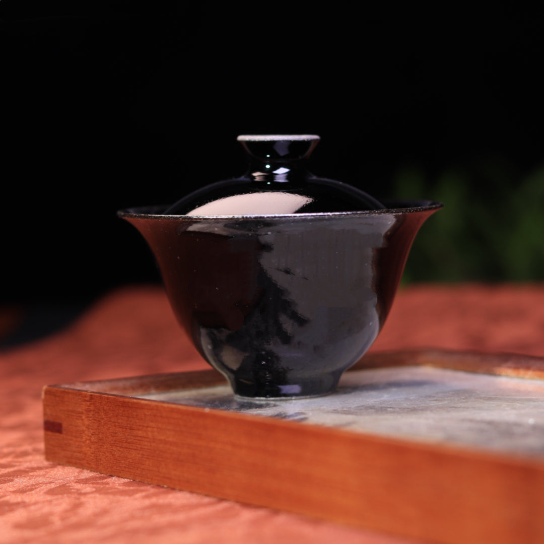 Four Seasons Collection – Winter Gaiwan in Black Gold