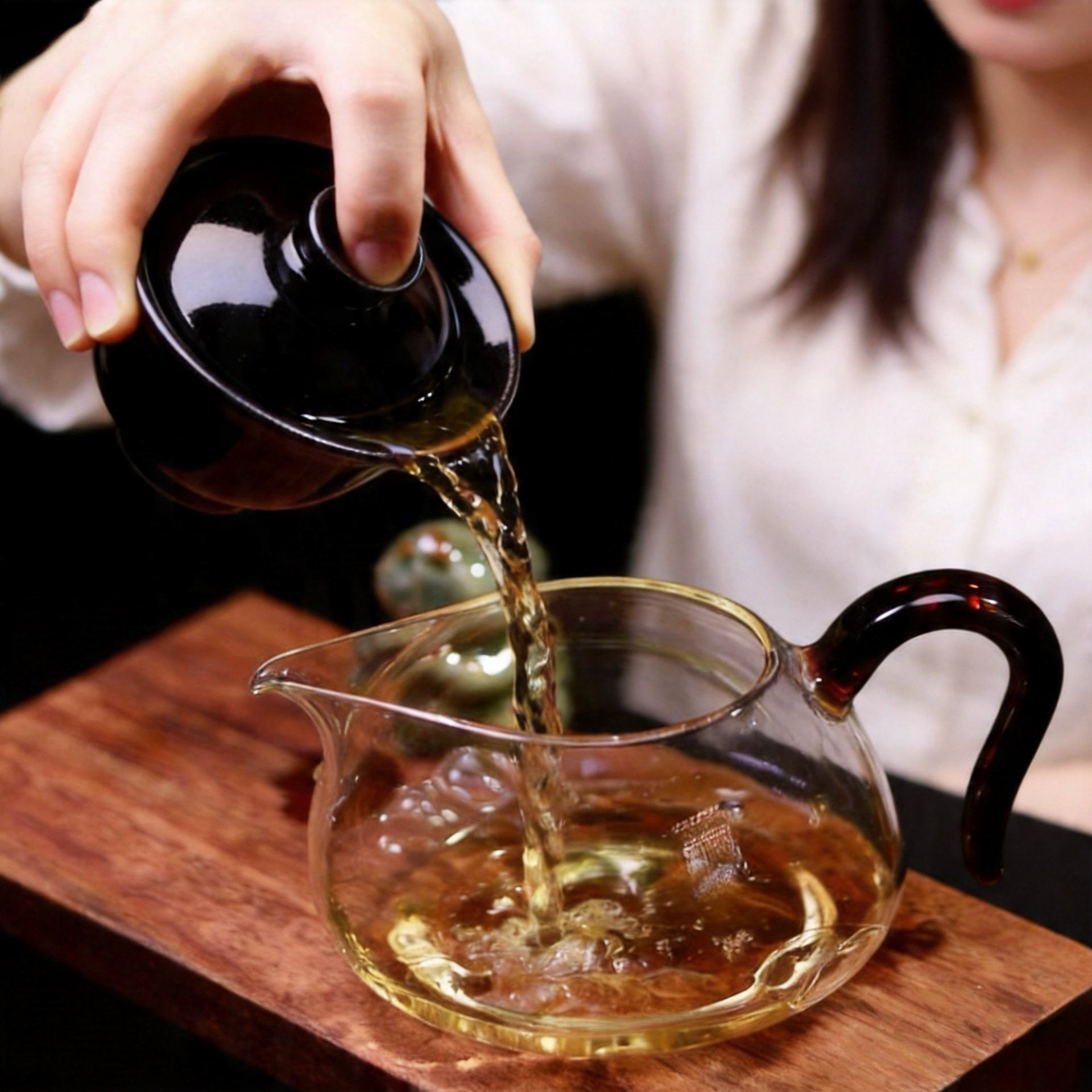 Four Seasons Collection – Winter Gaiwan in Black Gold