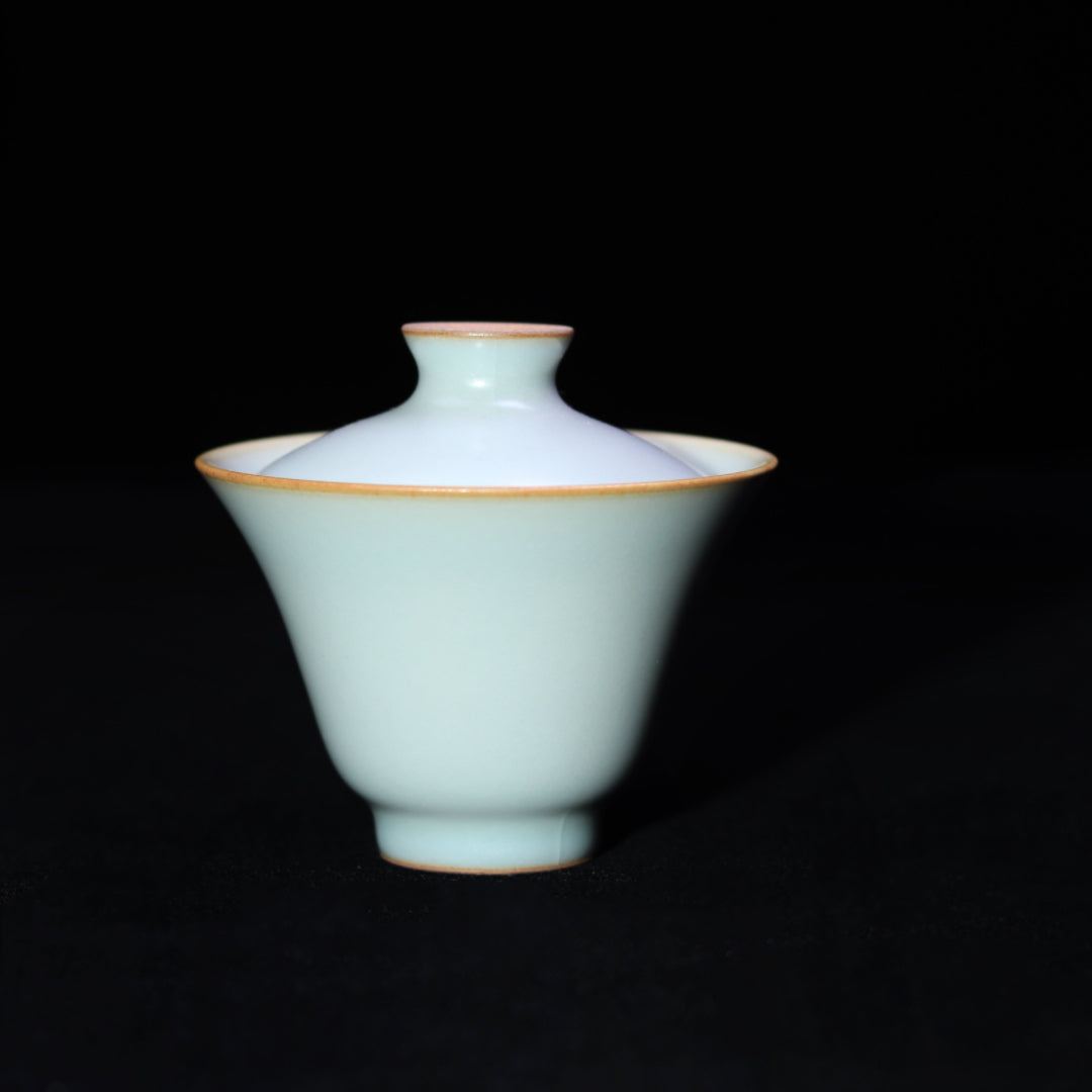 Four Seasons Collection – Winter Gaiwan in Moon White