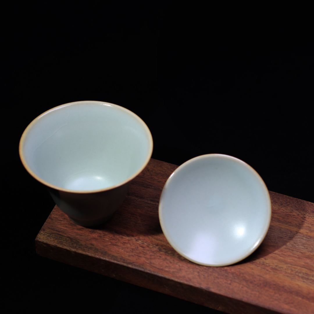 Four Seasons Collection – Winter Gaiwan in Moon White